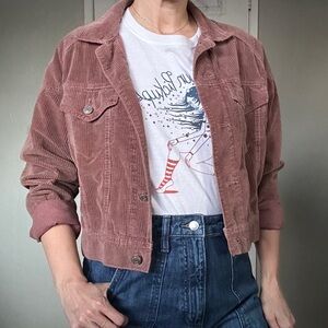3/$20 American Eagle boxy corduroy mauve jacket, size XS